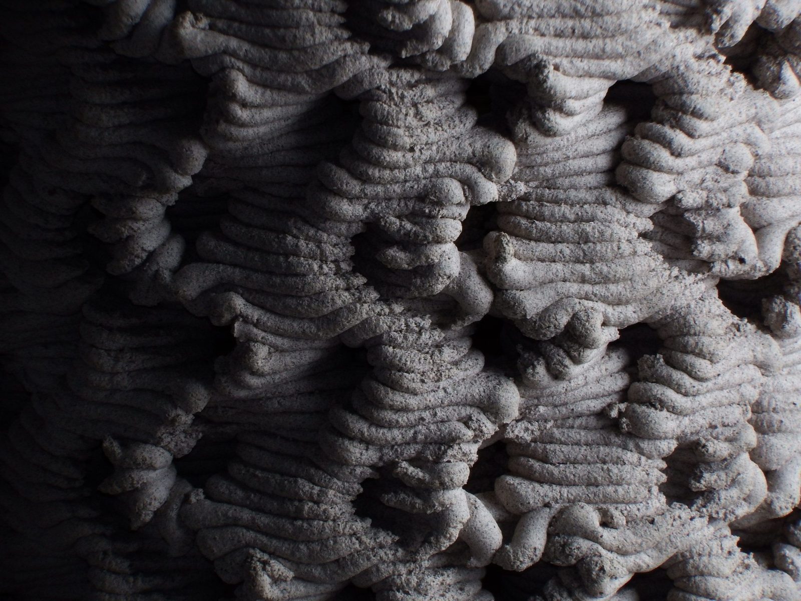 Detail of the printed gyroid wall